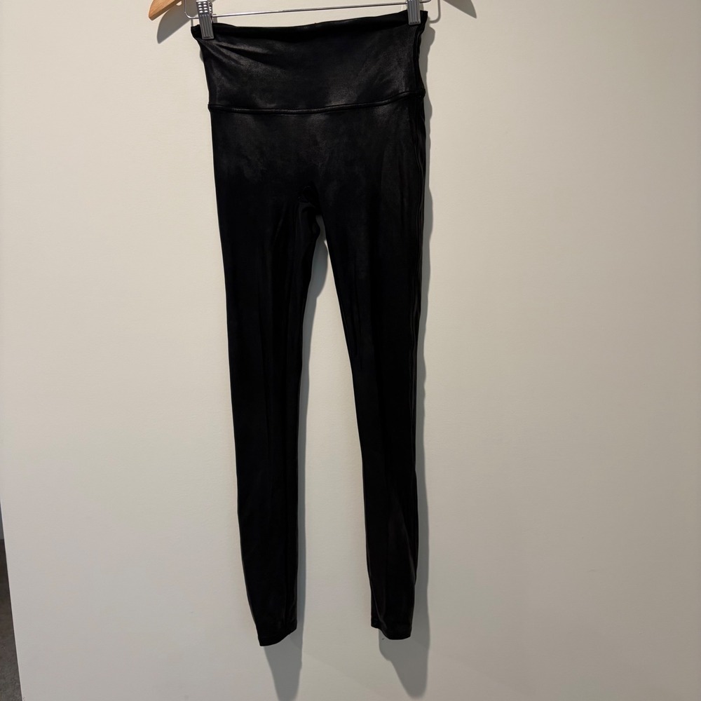 Spanx Faux Leather Leggings Black High Waisted Shaping Slimming Medium M